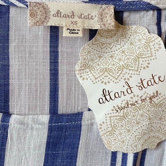 Altar'd State Long Sleeve Striped Tie-Hem Blouse Size XS - Picture 5 of 8